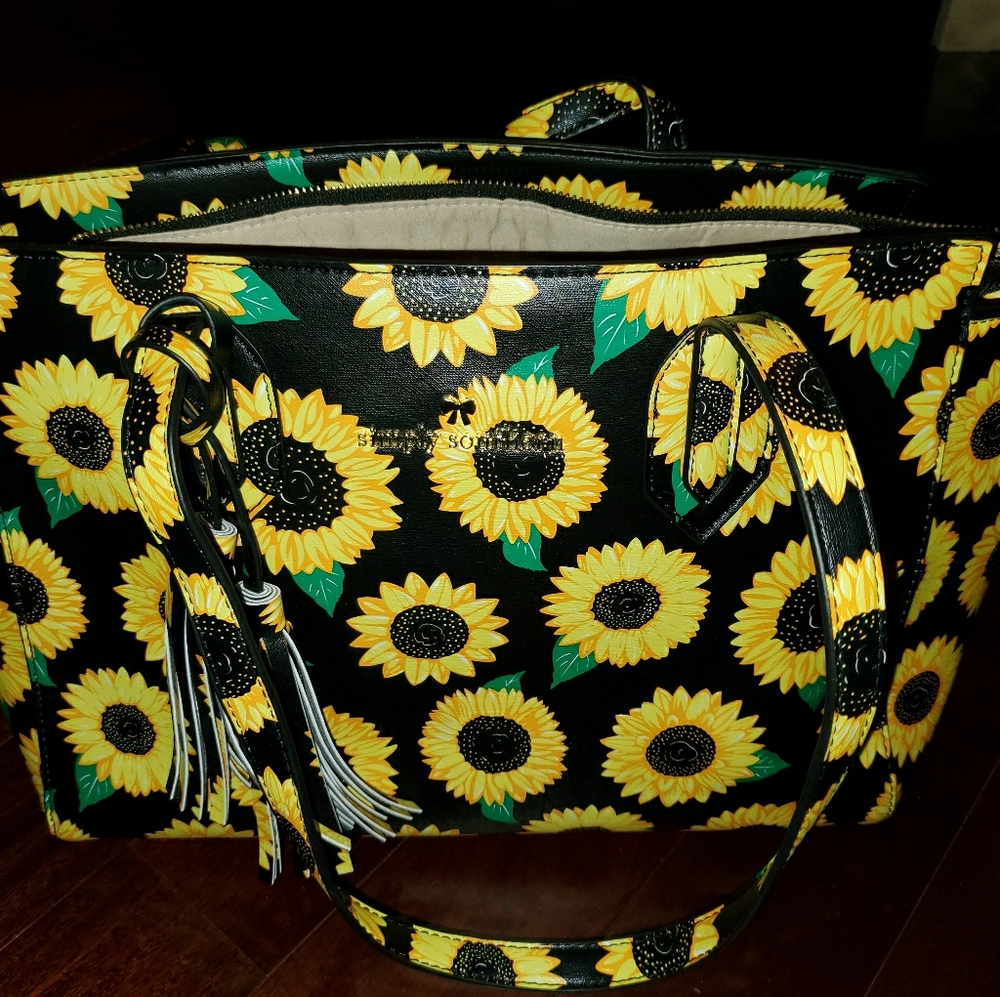 Simply Southern Sunflower Purse